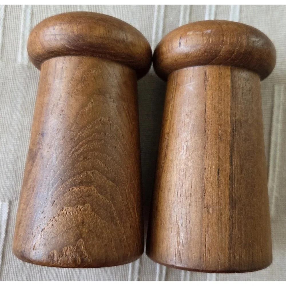 Vintage Teak Mid Century‎ Modern Salt and Pepper Shakers  4